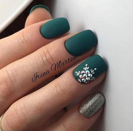 Nails winter christmas simple manicures 49 trendy Ideas -   20 holiday Nails winter ideas