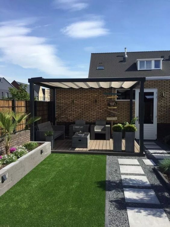 Simple Patio Ideas: 25+ Inspiring Design to Improve a Minimalist Home -   6 garden design Contemporary simple ideas