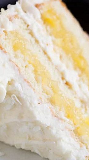 Coconut Cake with Pineapple Filling -   7 cake Coconut families ideas