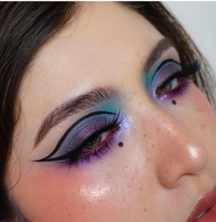 7 colorful makeup Aesthetic ideas