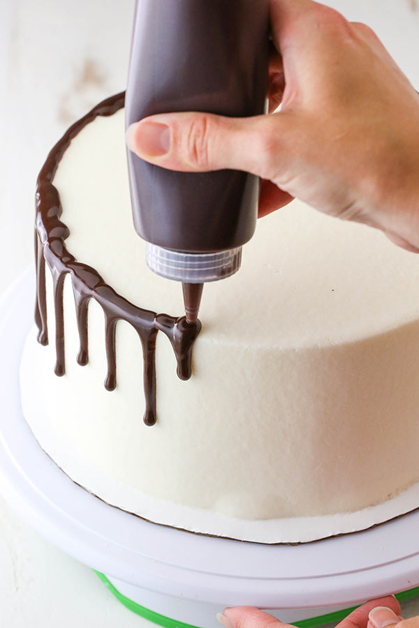 Chocolate Drip Cake -   7 drip cake Decoration ideas