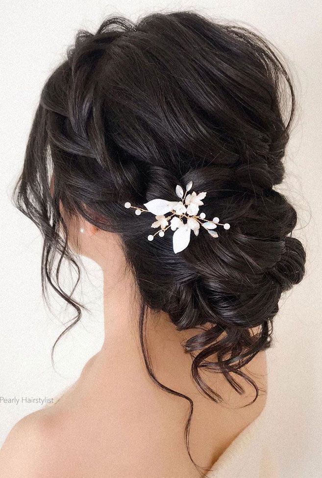 The most romantic bridal hairstyle to get an elegant look -   9 asian hairstyles Updo ideas