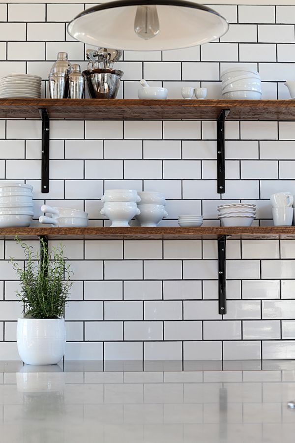 Kitchen Design Ideas & Tour. Modern Industrial meets Bistro. -   9 room decor Wood subway tiles ideas