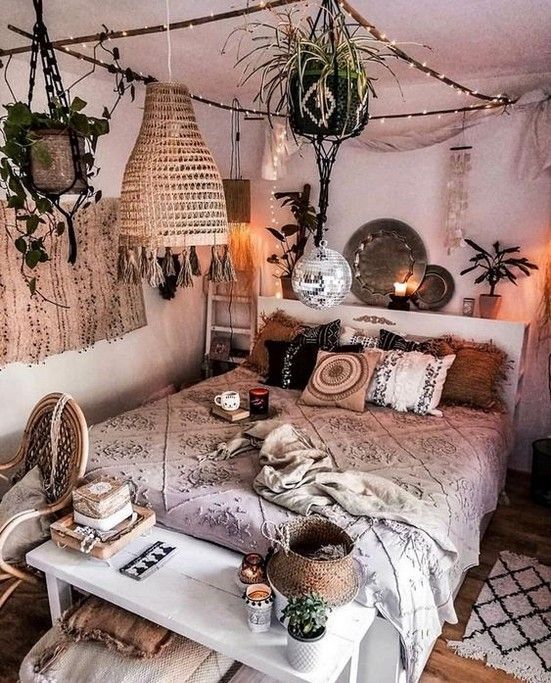 60+ Best Boho Bohemia Home Decoration Inspirational Idea For You - Page 24 of 65 -   10 room decor Cozy boho ideas