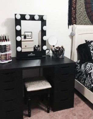 New Makeup Vanity Ideas Simple 63+ Ideas -   10 simple makeup Vanity ideas