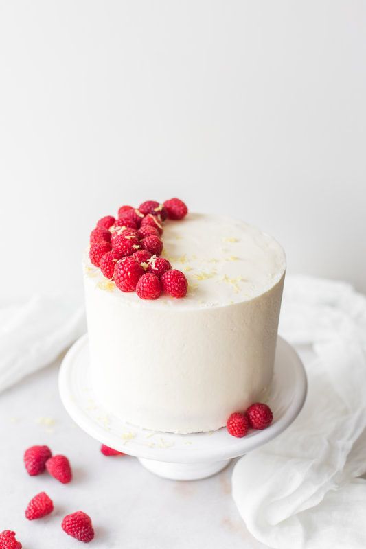 Lemon Raspberry Cake with Lemon Curd Filling and Cream Cheese Frosting -   11 desserts Lemon raspberry ideas