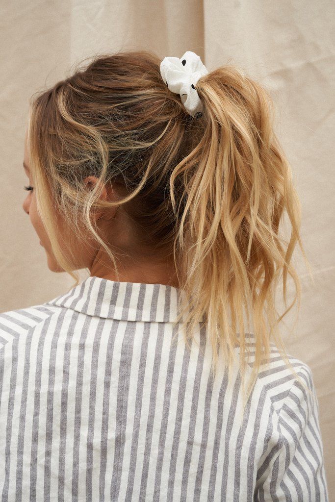 York Hair Tie -   11 laid back hairstyles Casual ideas