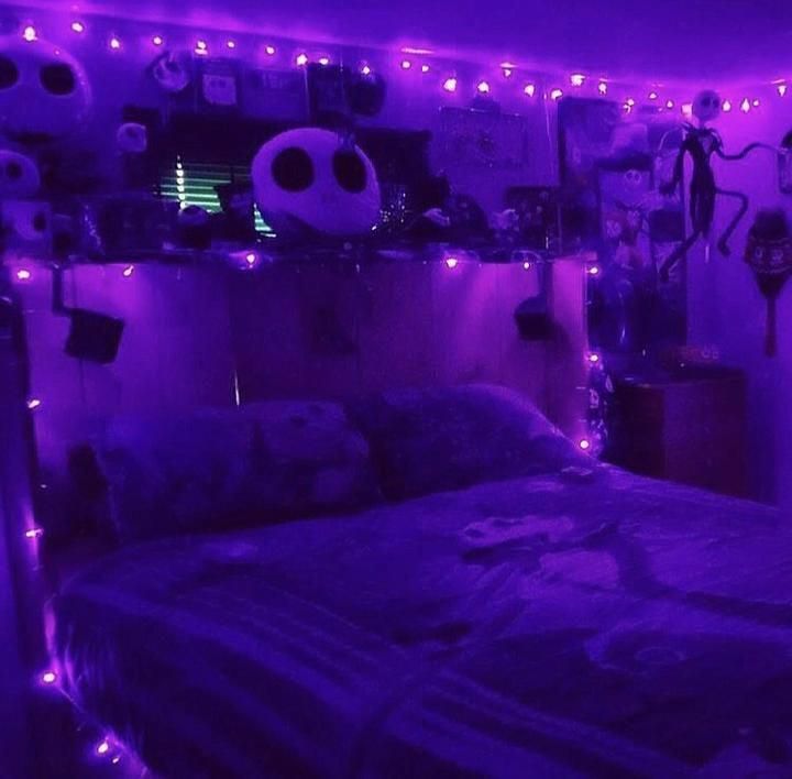 11 room decor Pink fairy lights ideas