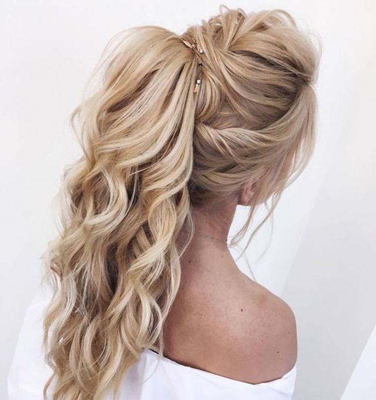 DIY Ponytail Ideas You're Totally Going to Want to 2019 -   12 hairstyles Wavy pony tails ideas