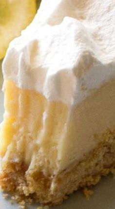Magnolia Lemon Pie with Graham Cracker Crust Recipes -   12 lemon desserts Recipes ideas