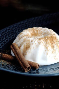 Puerto Rican Tembleque (Coconut Pudding) -   13 puerto rican holiday Recipes ideas