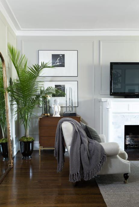 A Chicago Condo Is Modernized, But Its Charm Remains -   13 room decor Modern consoles ideas