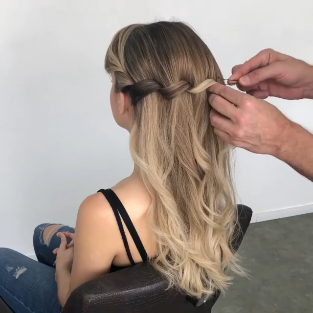 Easy hairstyles tutorial -   14 hair Peinados largo ideas