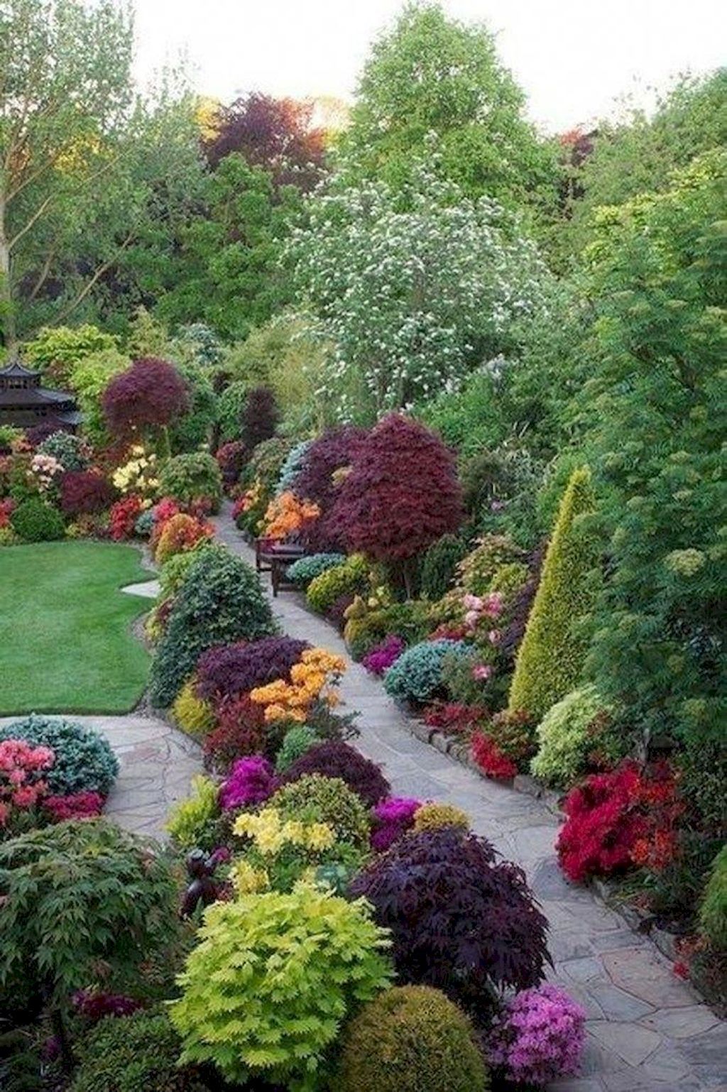 85 Stunning Cottage Garden Ideas for Front Yard Inspiration -   15 garden design Inspiration shrubs ideas