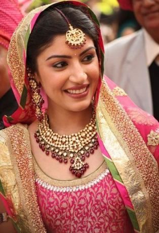 New Wedding Indian Makeup Bridal Looks Natural Ideas -   15 makeup Wedding indian ideas
