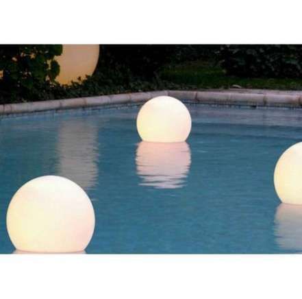 32+ Trendy backyard wedding pool floating candles -   16 wedding Backyard pool ideas