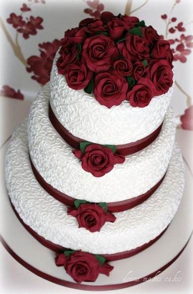 70+ Ideas wedding cakes maroon red roses -   16 wedding Cakes red ideas