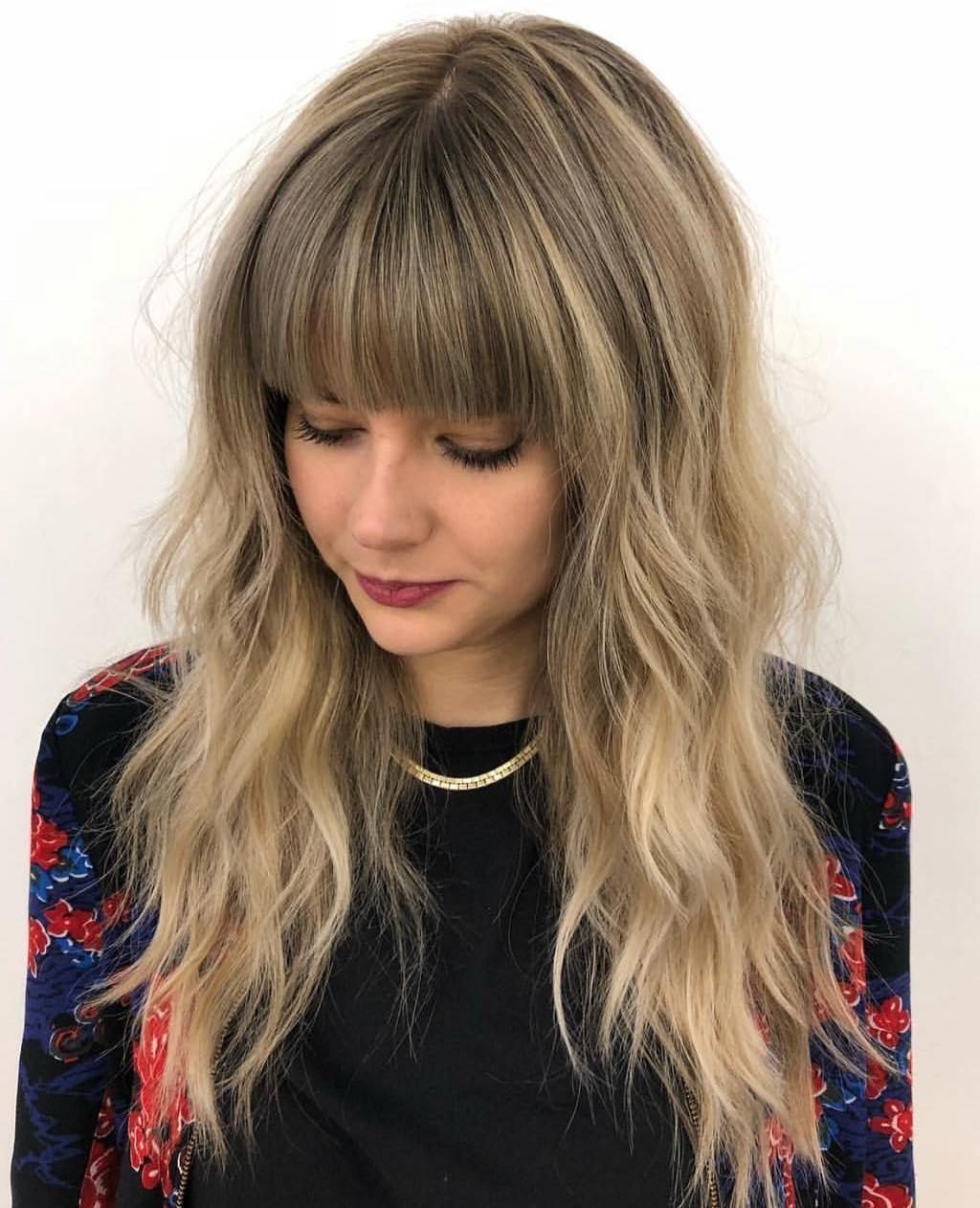 35 Instagram Popular Ways To Pull Off Long Hair With Bangs In 2019 -   17 hairlook hairstyles 2019 ideas