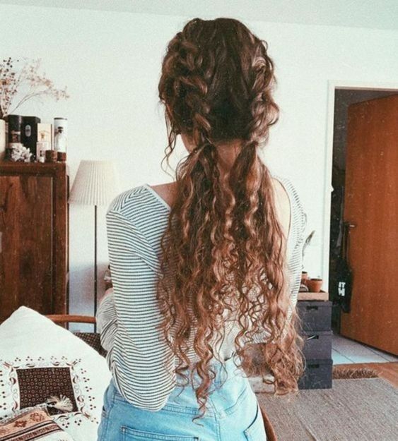 58 Chic Curly Hairstyles For Women 2019 -   18 hair Curly ideas