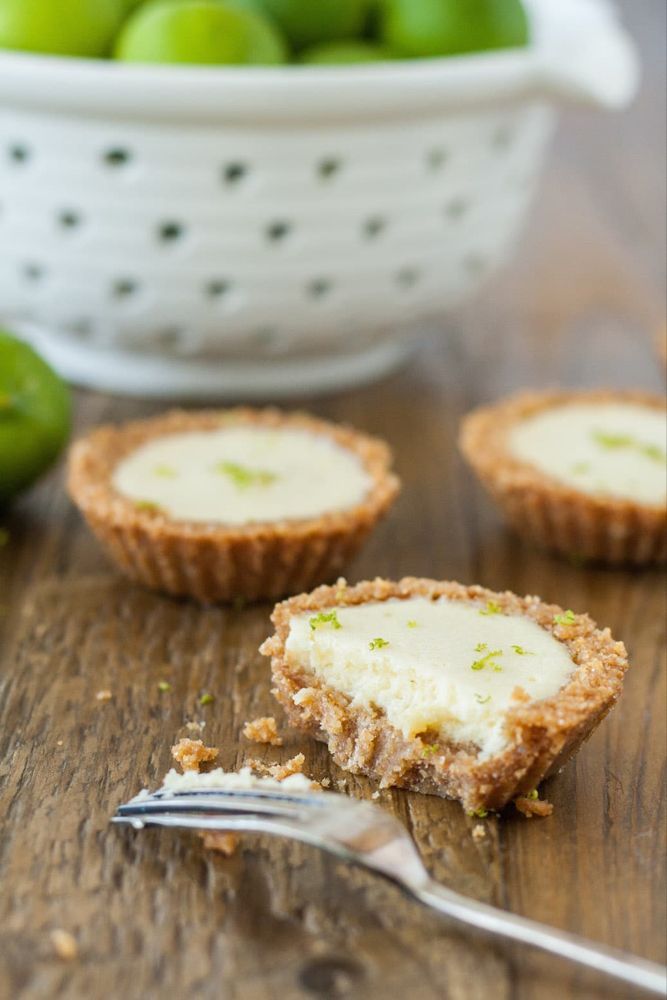 Mini Key Lime Pies -   19 desserts Bite Size key lime ideas