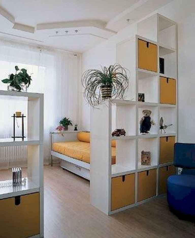 80+ Gorgeous Studio Apartment Divider Decor Ideas And Remodel (26) - LivingMarch.com -   19 room decor Living studio apartments ideas