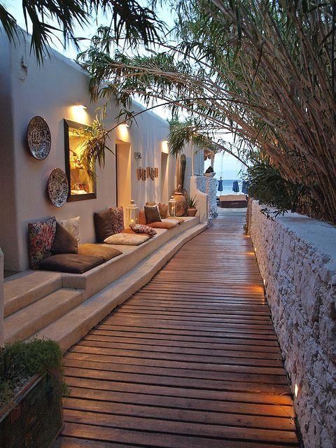 Stra?e f?r Psarrou-Strand - Mykonos -   13 garden design terraces ideas