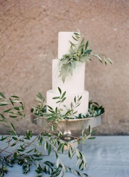 15 wedding Cakes greenery ideas