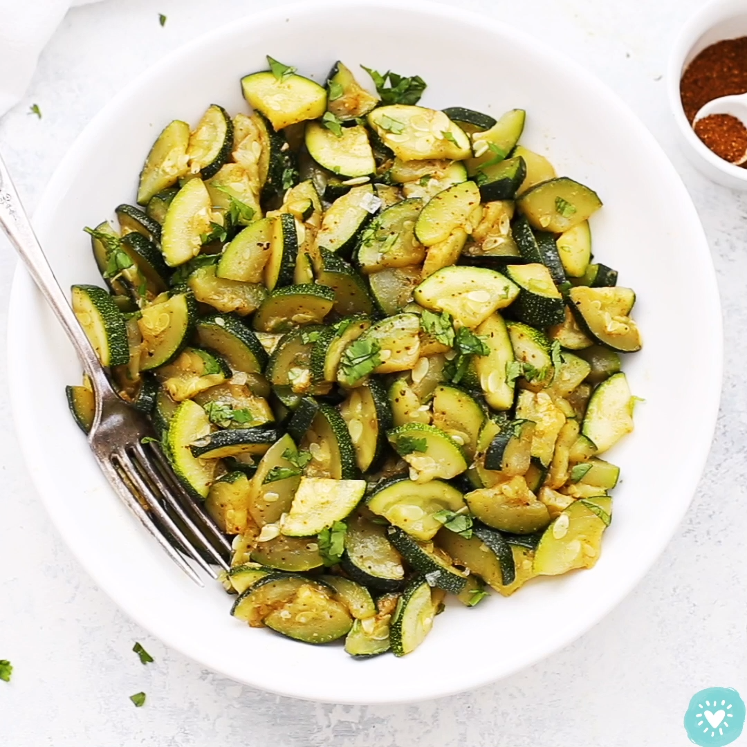 Chili Roasted Zucchini (Gluten Free + Vegan + Paleo!) -   16 healthy recipes Zucchini vegans ideas