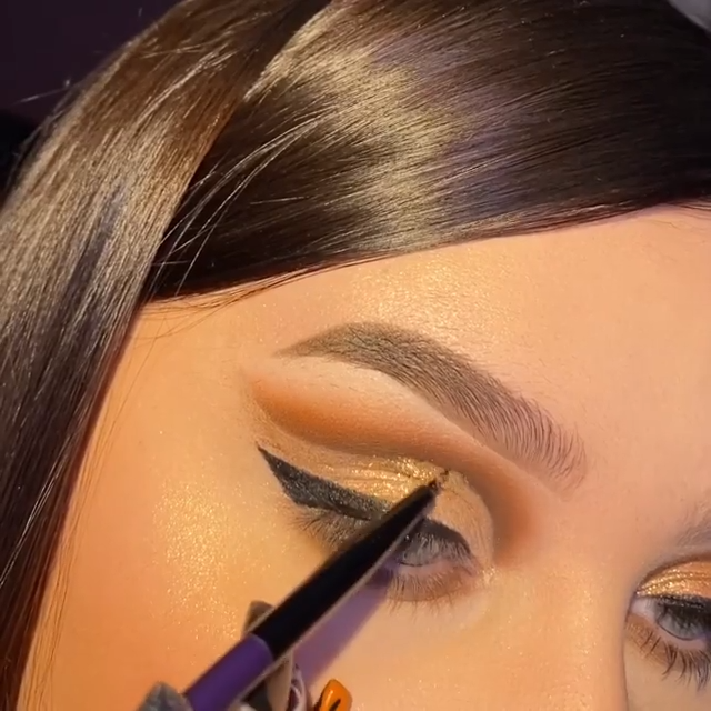 10 Fab Tutorials & Tips: Make Eye Makeup Like a Pro! -   16 makeup Goals videos ideas