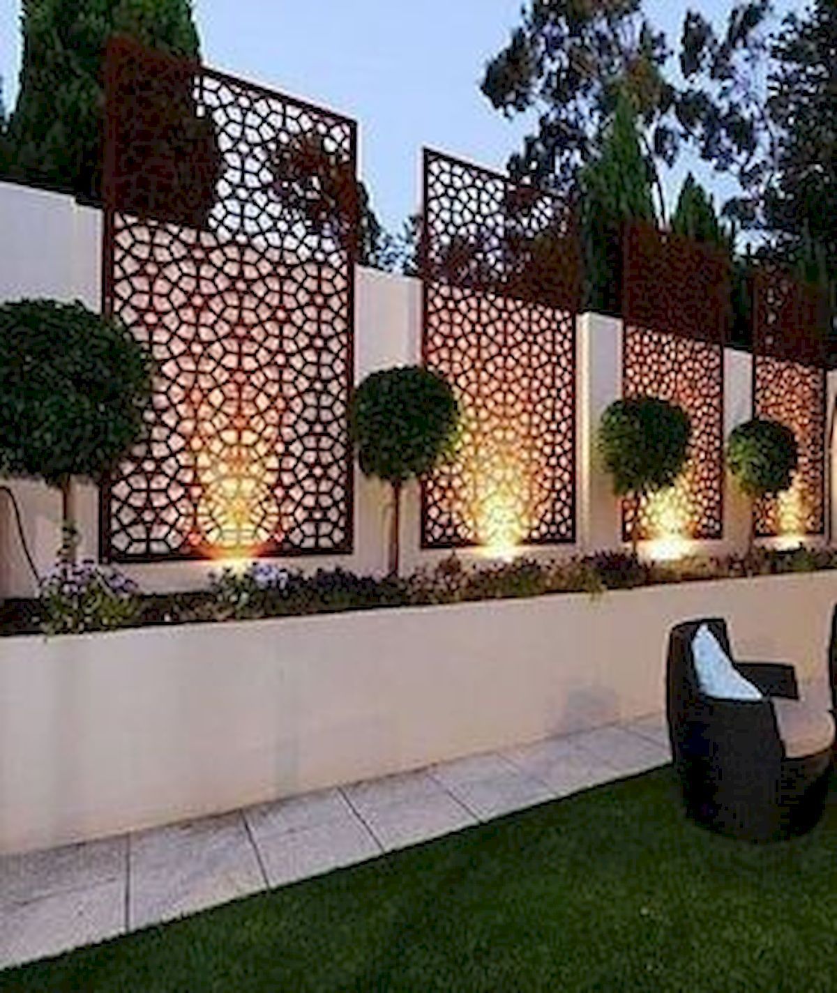 57 Gorgeous Garden Fence Design Ideas (1) - Ideaboz -   16 modern plants design ideas