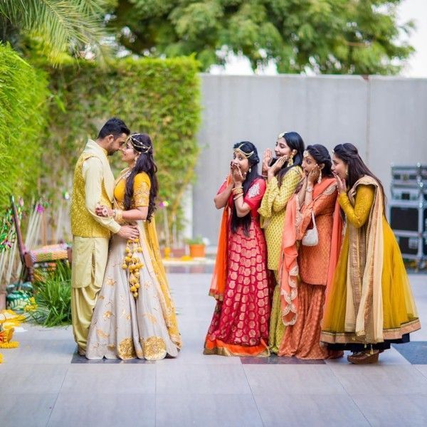 The Must Have Bride & Bridesmaids Photos -   16 wedding Indian creative ideas