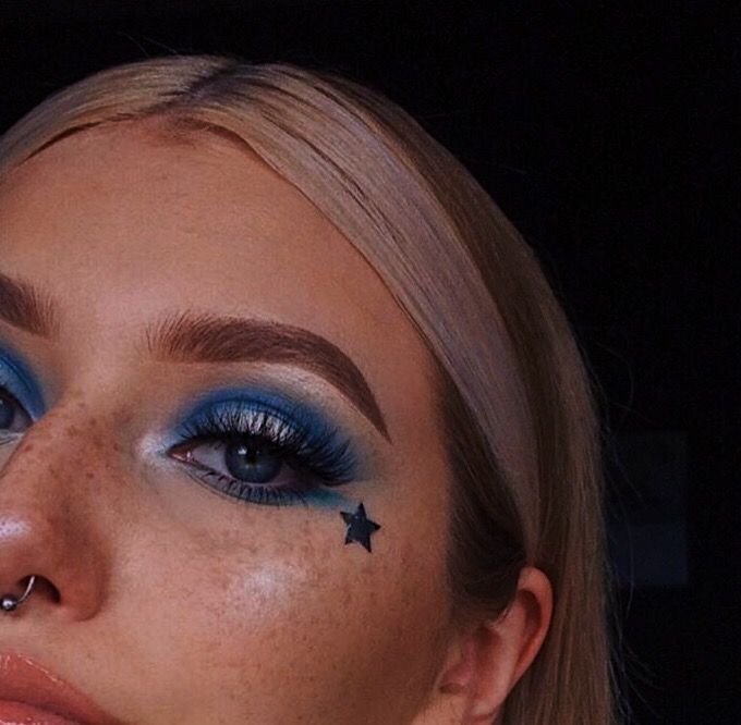 ? Blue star makeup ? -   11 bold makeup Looks ideas