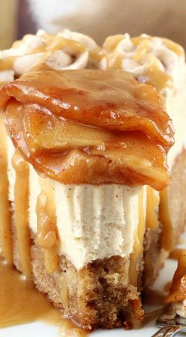 Caramel Apple Blondie Cheesecake -   15 desserts Caramel apple ideas