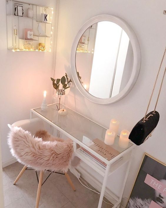 THE DRESSING TABLE IS EXTREMELY IMPORTANT FOR GIRLS WHO LOVE BEAUTY – Page 58 of 71 – Breyi - Haus Dekoration -   15 makeup Room chair ideas