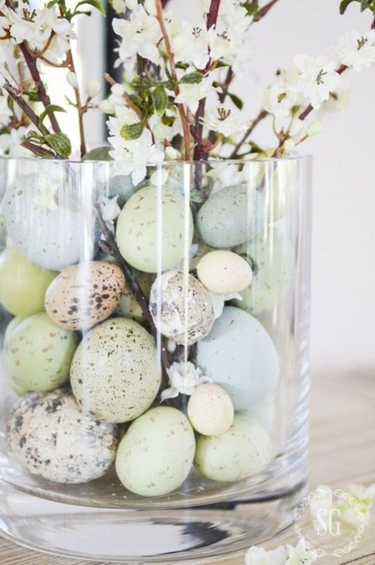22 Inspiring Easter Centerpieces Table Decor Ideas - HOOMDESIGN -   19 holiday Decorations easter ideas