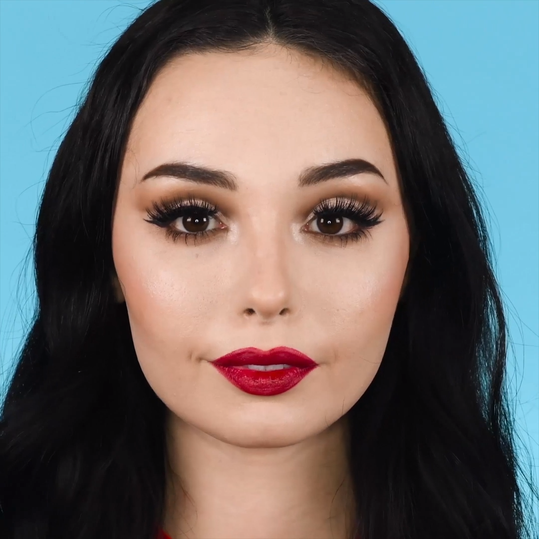 Spoon Lips Trick -   14 bridesmaid makeup Videos ideas