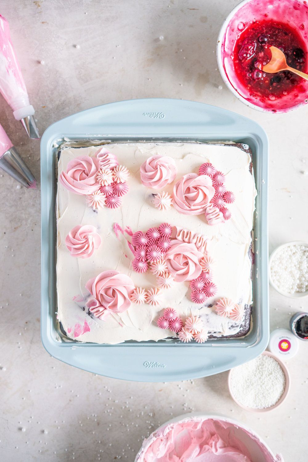 One Bowl Chocolate Sheet Cake with Mixed Berry Filling and Vanilla Bean Swiss Meringue Buttercream — Cloudy Kitchen -   14 sheet cake Aesthetic ideas