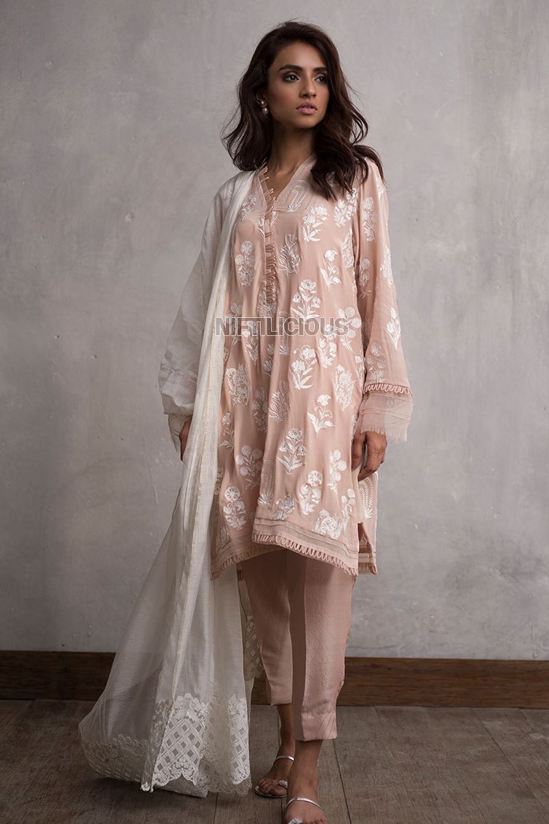 Nida Azwer drops her Eid Collection 2018 -   15 eid dress 2018 ideas