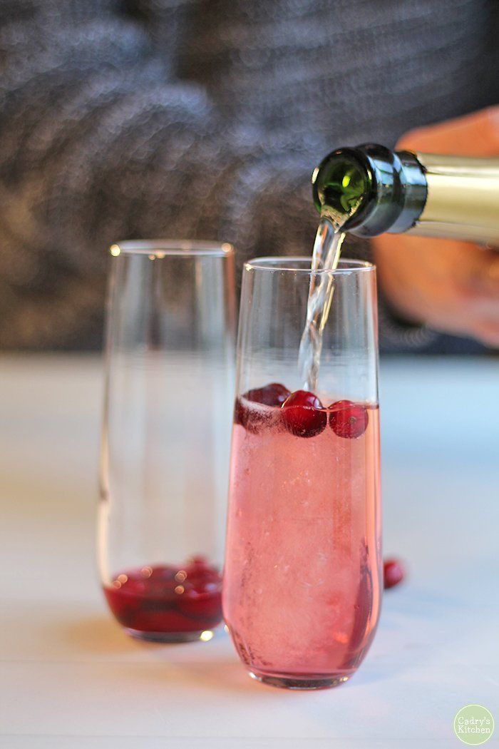 Cranberry mimosa: A festive & easy holiday cocktail -   15 holiday Time cranberry juice ideas