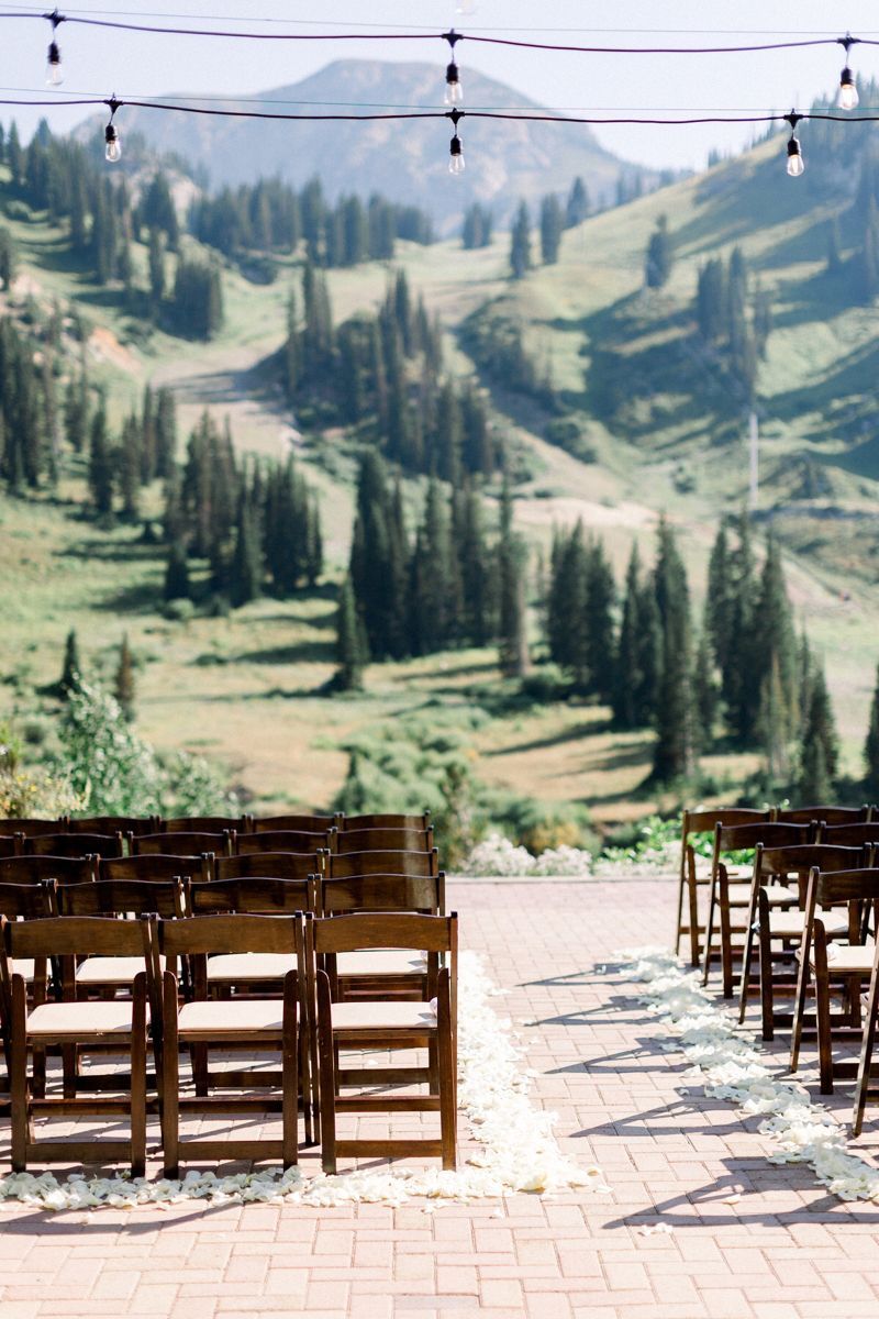 One of My Favorite Wedding Venues in Utah | Alta Lodge Wedding -   15 wedding Venues mountains ideas