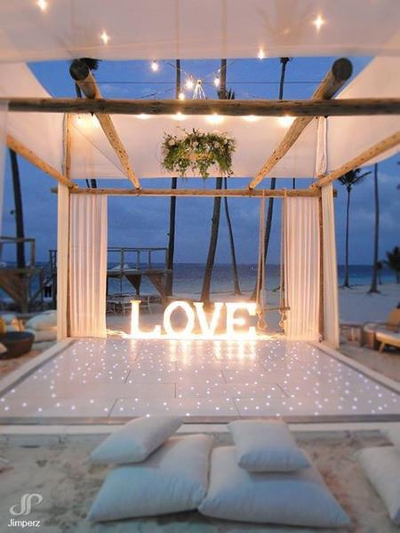 17 beach wedding Reception ideas