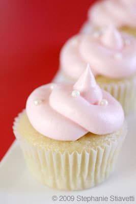 Gluten Free Pink Champagne Cupcakes - Fearless Fresh -   18 cake Pink dairy free ideas