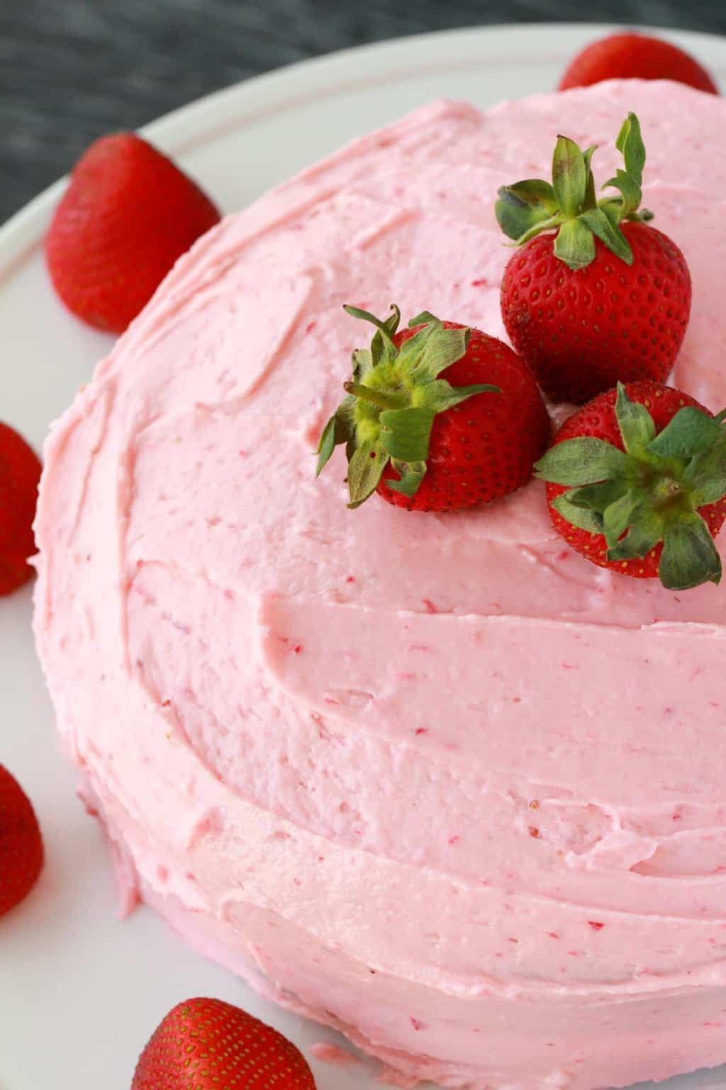 Vegan Strawberry Cake with Strawberry Frosting -   18 cake Pink dairy free ideas