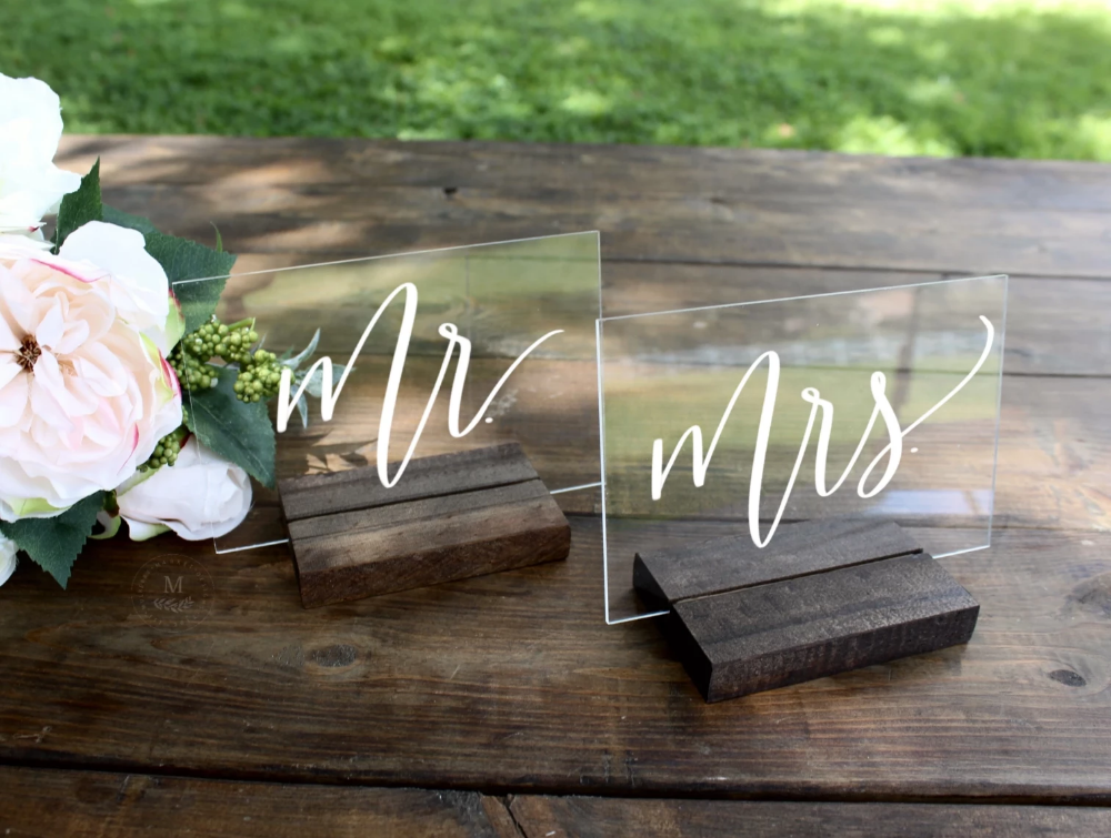 25 wedding Signs mr and mrs ideas