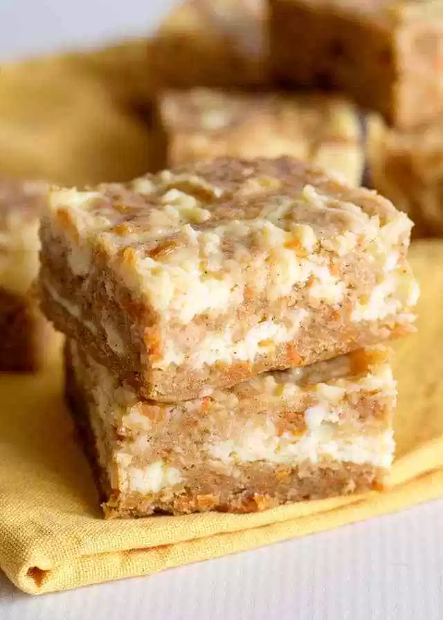 Carrot Cake Bars -   16 carrot cake Easter ideas