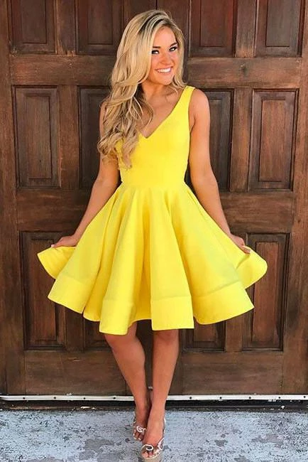 Cute V Neck Yellow Sleeveless Short Homecoming Dresses A Line Party Dresses JS20 -   18 dress Cortos amarillo ideas