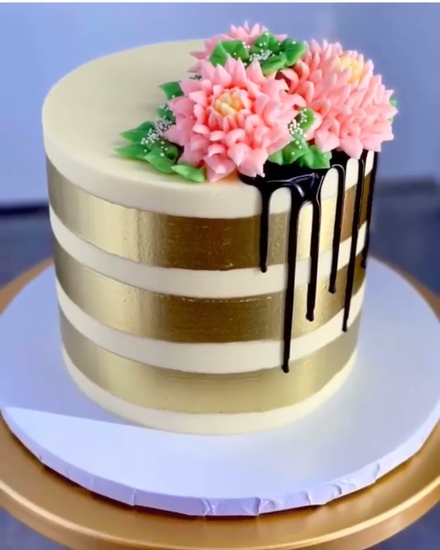 Gold Stripes w/ Black Drips CakeрџЋ‚ | Bakell® -   23 cake Beautiful video tutorials ideas