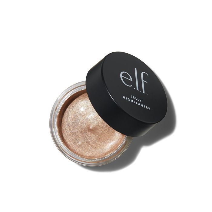 I'm Completely Addicted to This $4 Highlighter Thanks to My 71-Year-Old Mom -   12 makeup Highlighter drugstore ideas