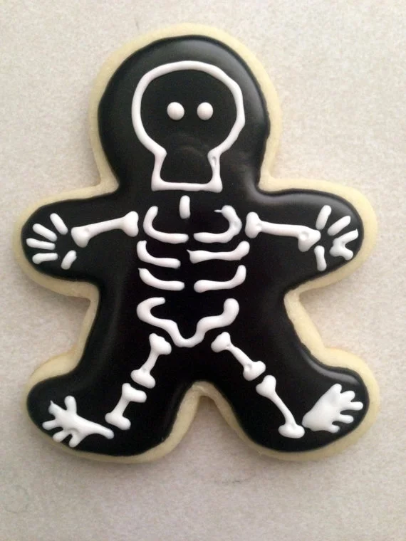 37 Scarily Cute Halloween Sweets -   16 holiday Cookies halloween ideas