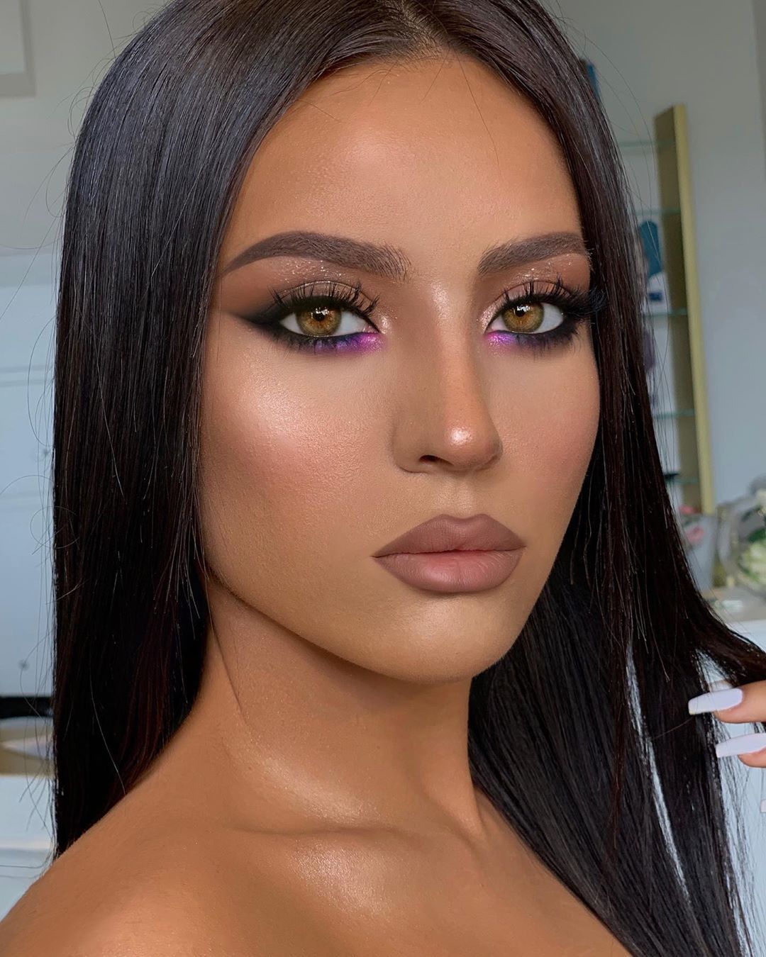 DAFINE Neziri sur Instagram: « il Lancer revenir ? l'un de nos FAV regards de maquillage de bal! рџ’њрџ’Ґ -   10 prom makeup DIY ideas